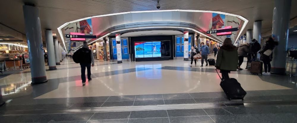 Frontier Airlines ORD Terminal