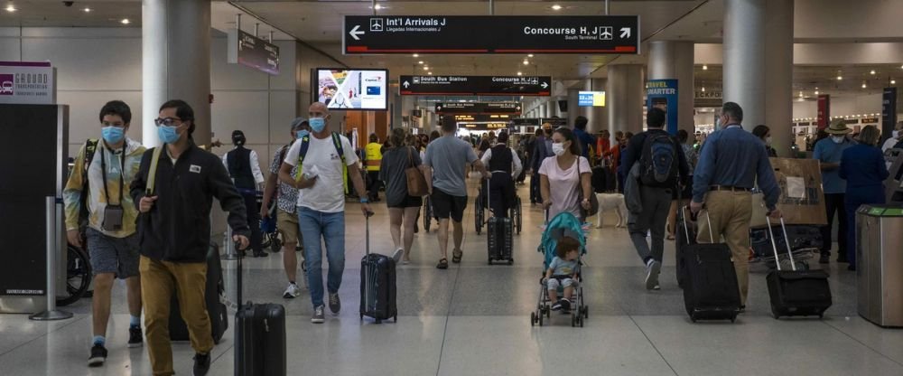 GOL Airlines MIA Terminal