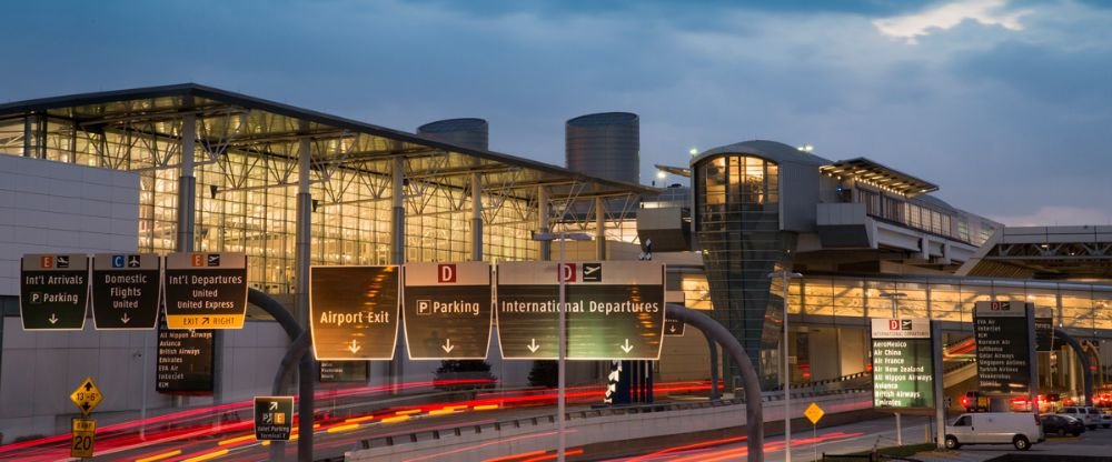 Viva Aerobus IAH Terminal