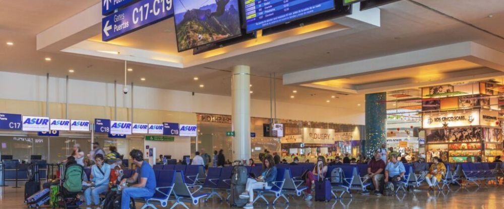 Discover Airlines CUN Terminal